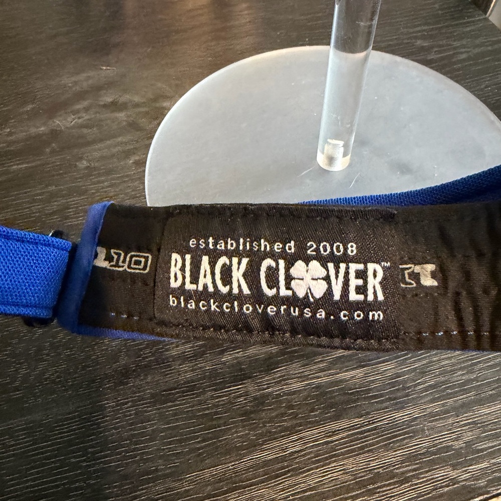 Black Clover Topgolf Blue Golf Visor Live Lucky Adjustable 110 Flexfit - Picture 6 of 7